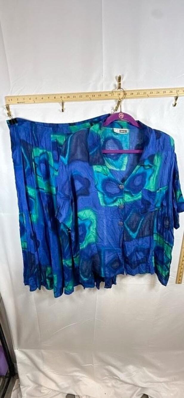 VTG C.M. Shapes Skirt Set 2pc Womens Blue Green Watercolor Abstract Blouse Boho